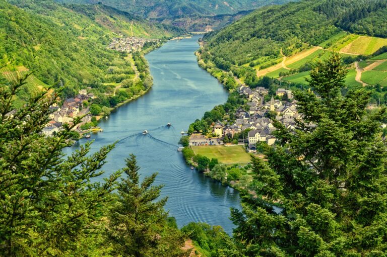 Discover Europe’s Top 5 River Cruise Destinations in 2024