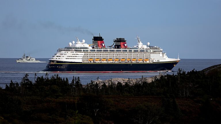 Disney Cruises: The Ultimate Family Fun Adventure on the High Seas