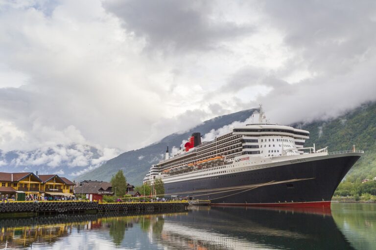 Discover the Timeless Elegance of Cunard Cruises: The Epitome of Luxury at Sea