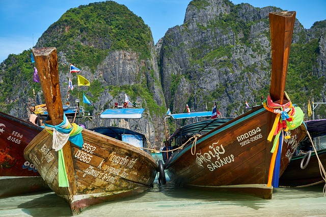 ocean, thailand, sea, boat, ship, wooden, old, tropical, island, maya bay, mountain, nature, landscape, beautiful, amazing, summer, holiday, travel, trip, vacation, journey, sky, blue sky, blue, thailand, maya bay, maya bay, maya bay, maya bay, maya bay